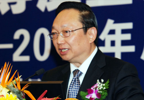 消費(fèi)維權(quán)專家、中消協(xié)原副秘書長武高漢